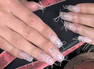 Фото-урок маникюра и росписи на ногтях: Кружевные ногти