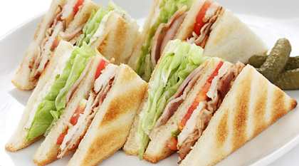 Клубный сэндвич — классика кулинарной архитектуры